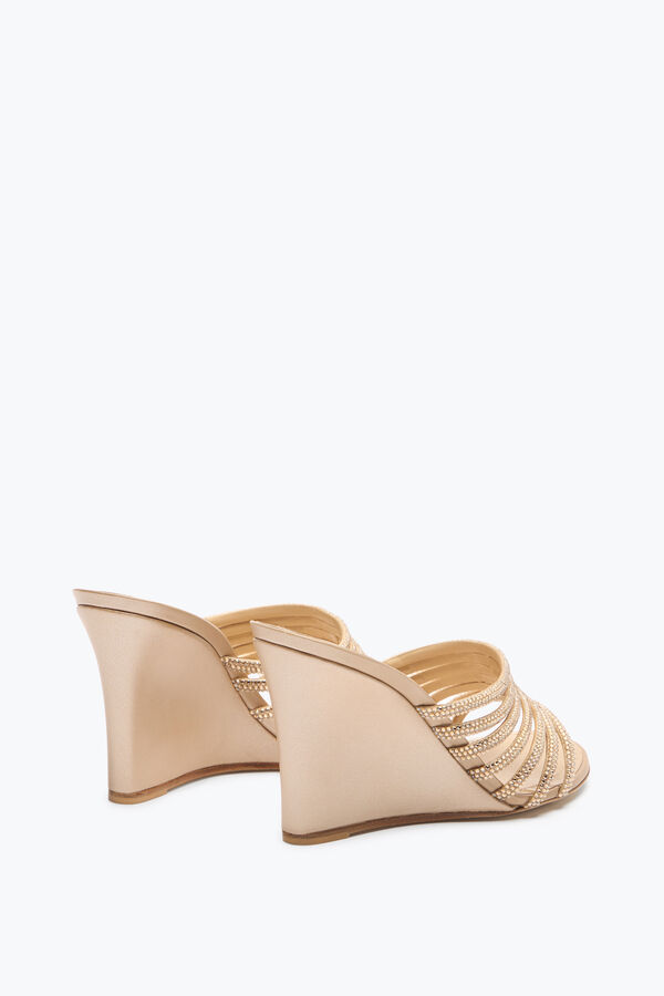 jeweled full trim powder pink mule 80 rene caovilla